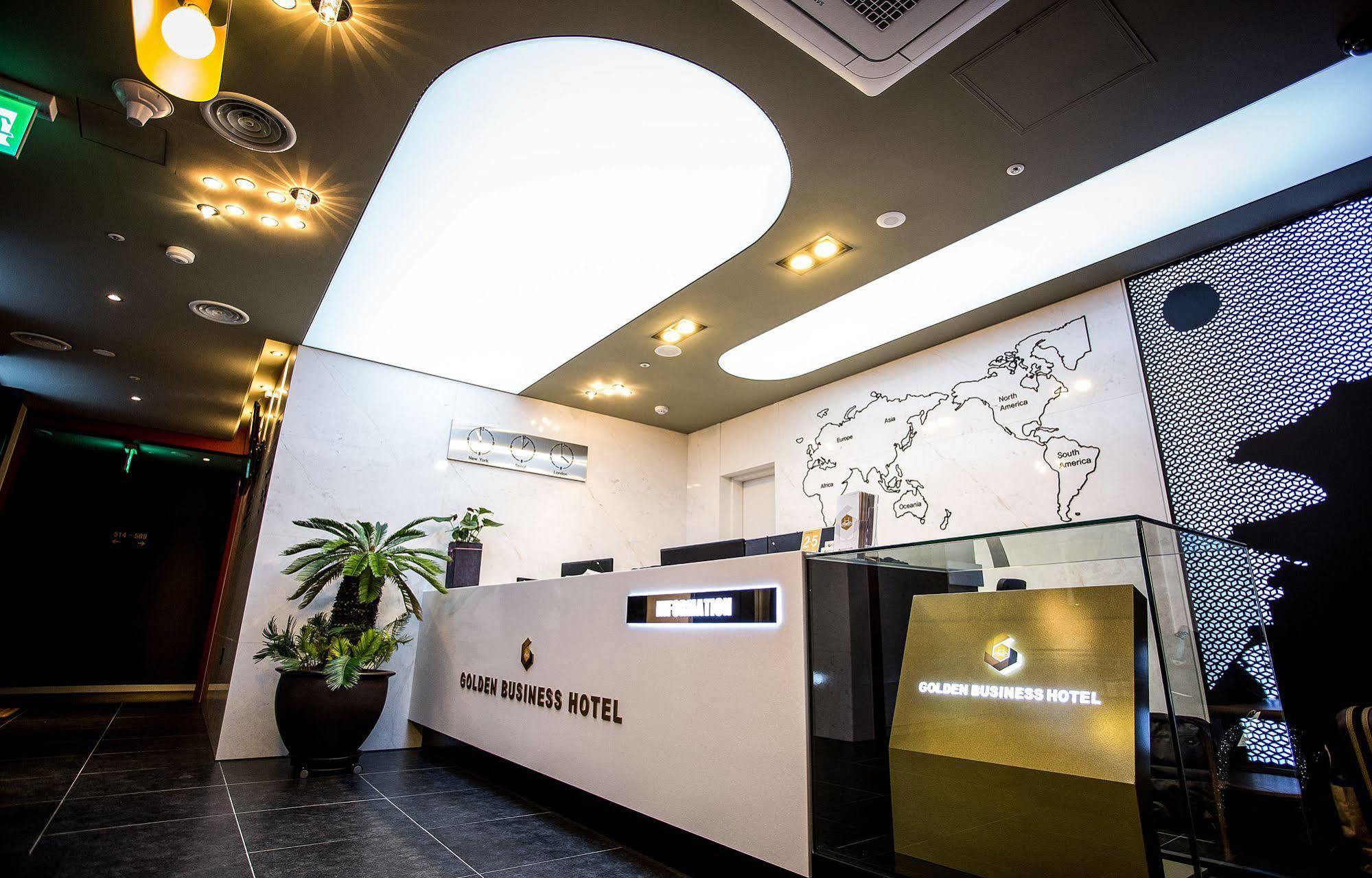 Golden Business Hotel Jinju Exterior photo